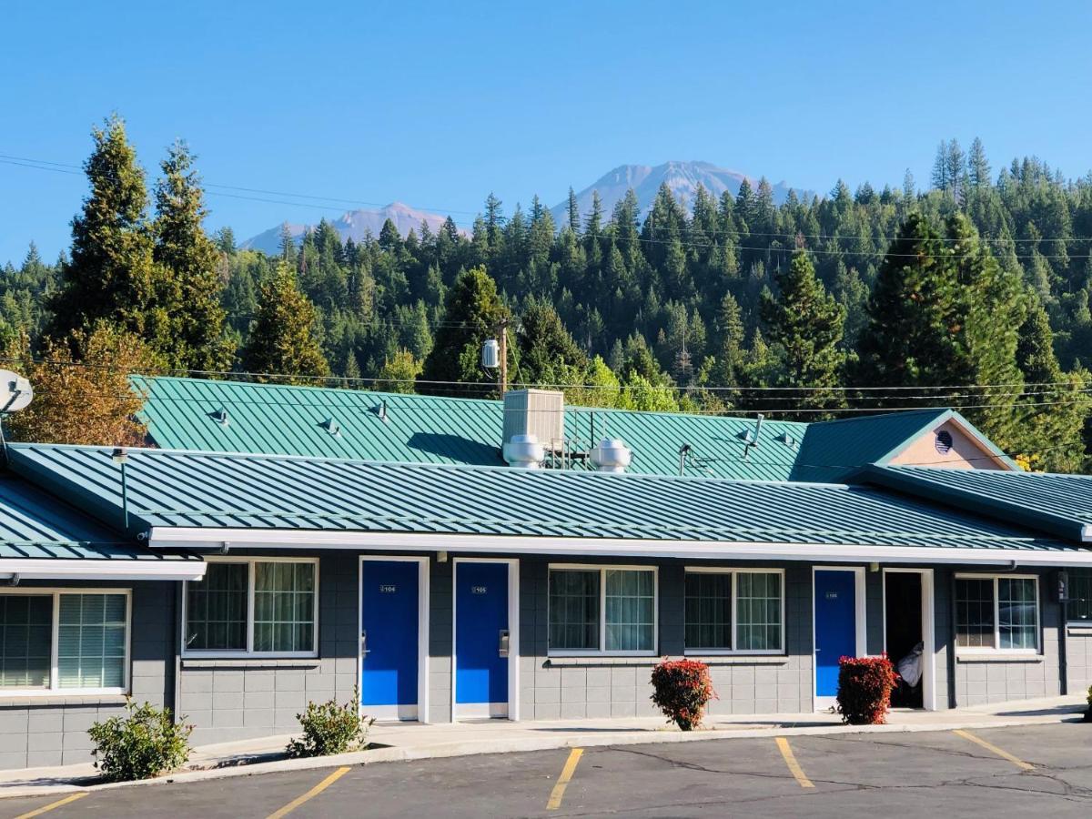 Pine Needles Inn Mount Shasta Exterior foto